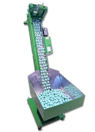 balls filling feeder