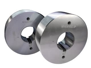 Cylindrical thread rolling dies for various type of threads