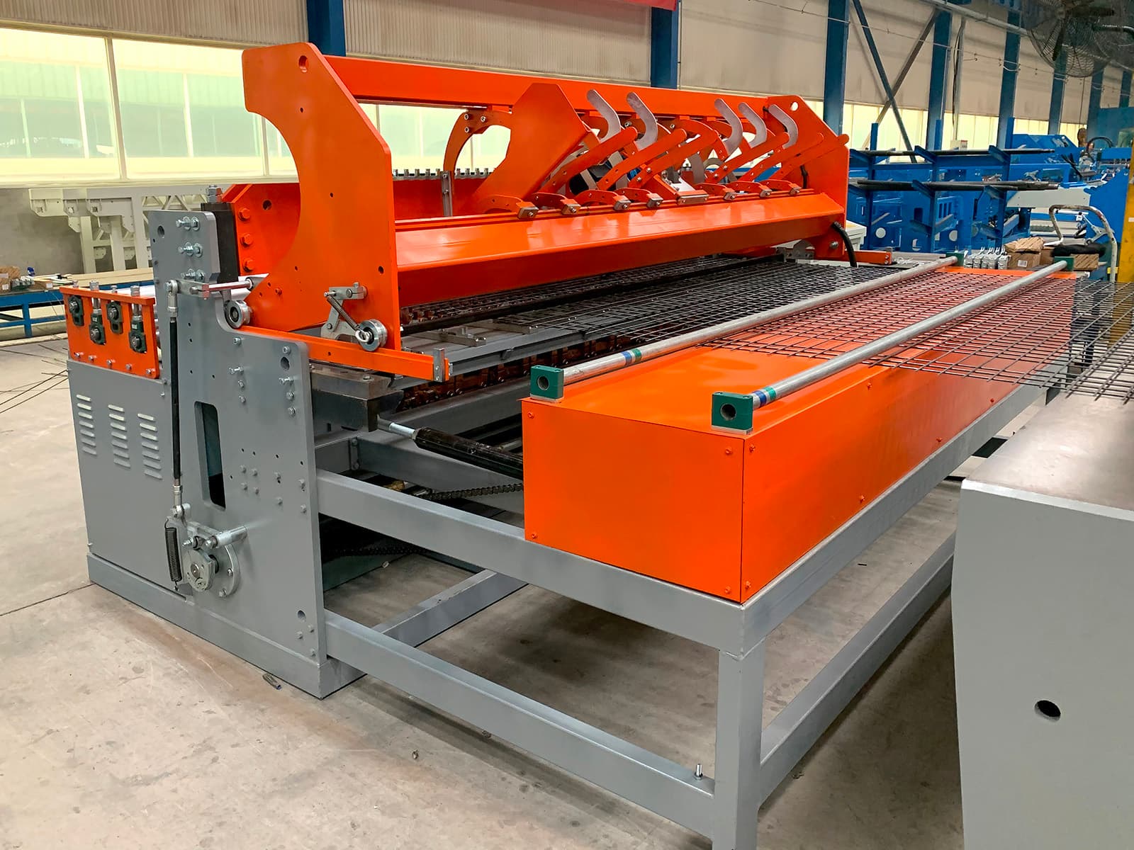 Full Automatic Welding Machine